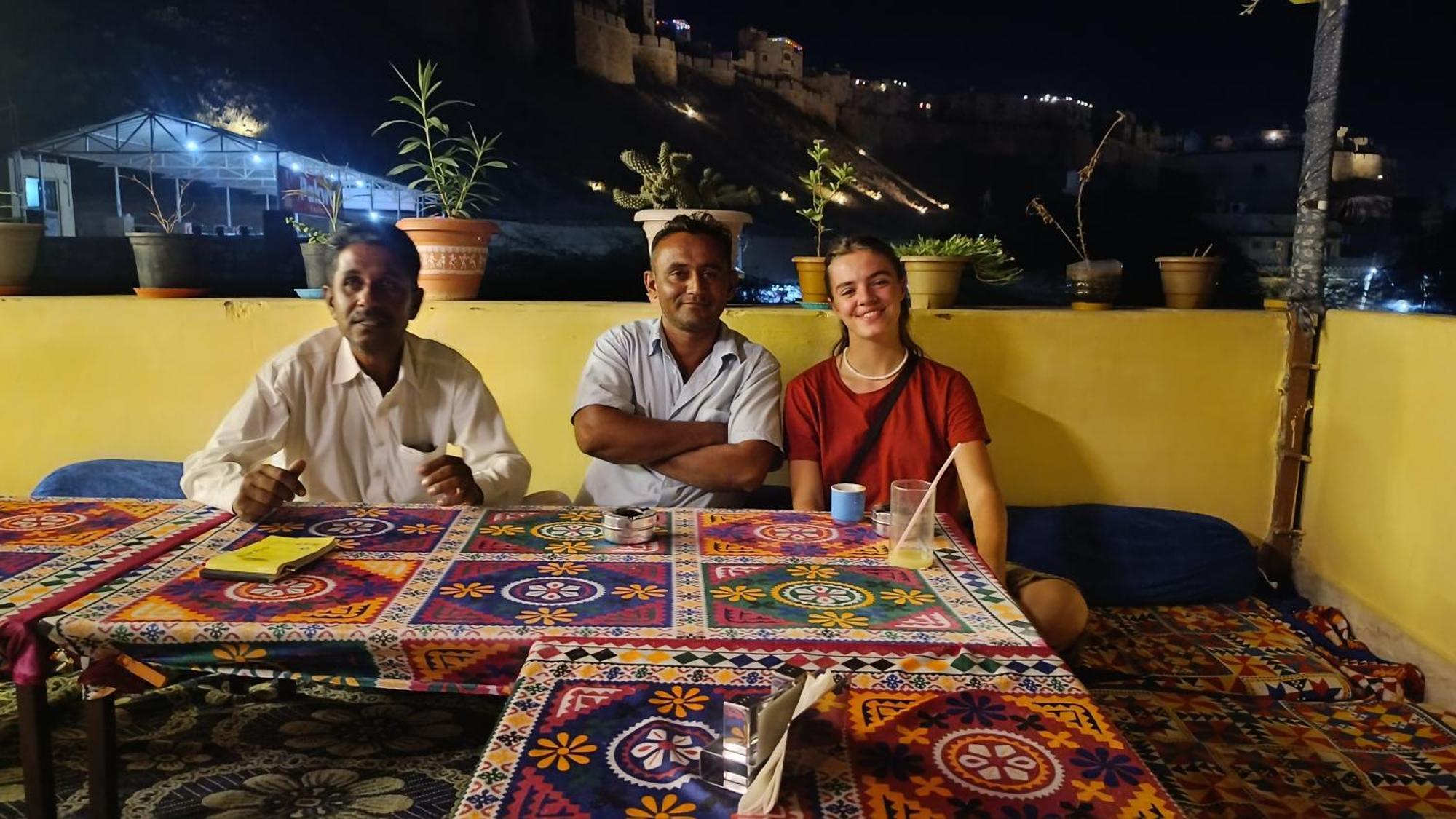 Hotel Relax Inn Jaisalmer Ngoại thất bức ảnh