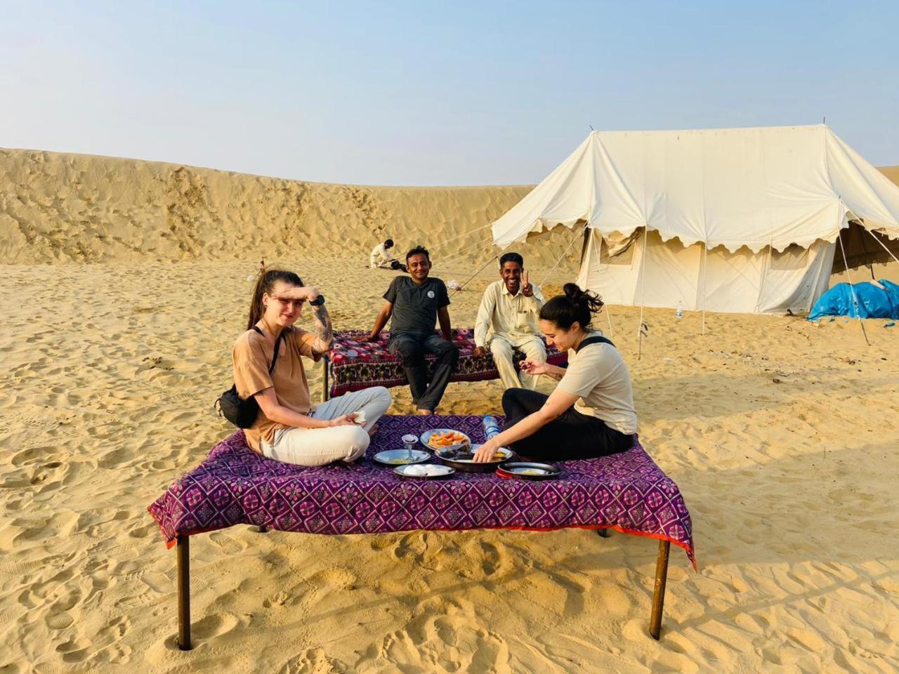 Hotel Relax Inn Jaisalmer Ngoại thất bức ảnh