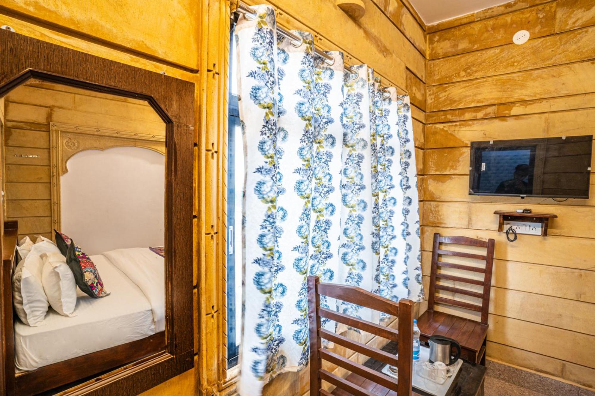 Hotel Relax Inn Jaisalmer Ngoại thất bức ảnh