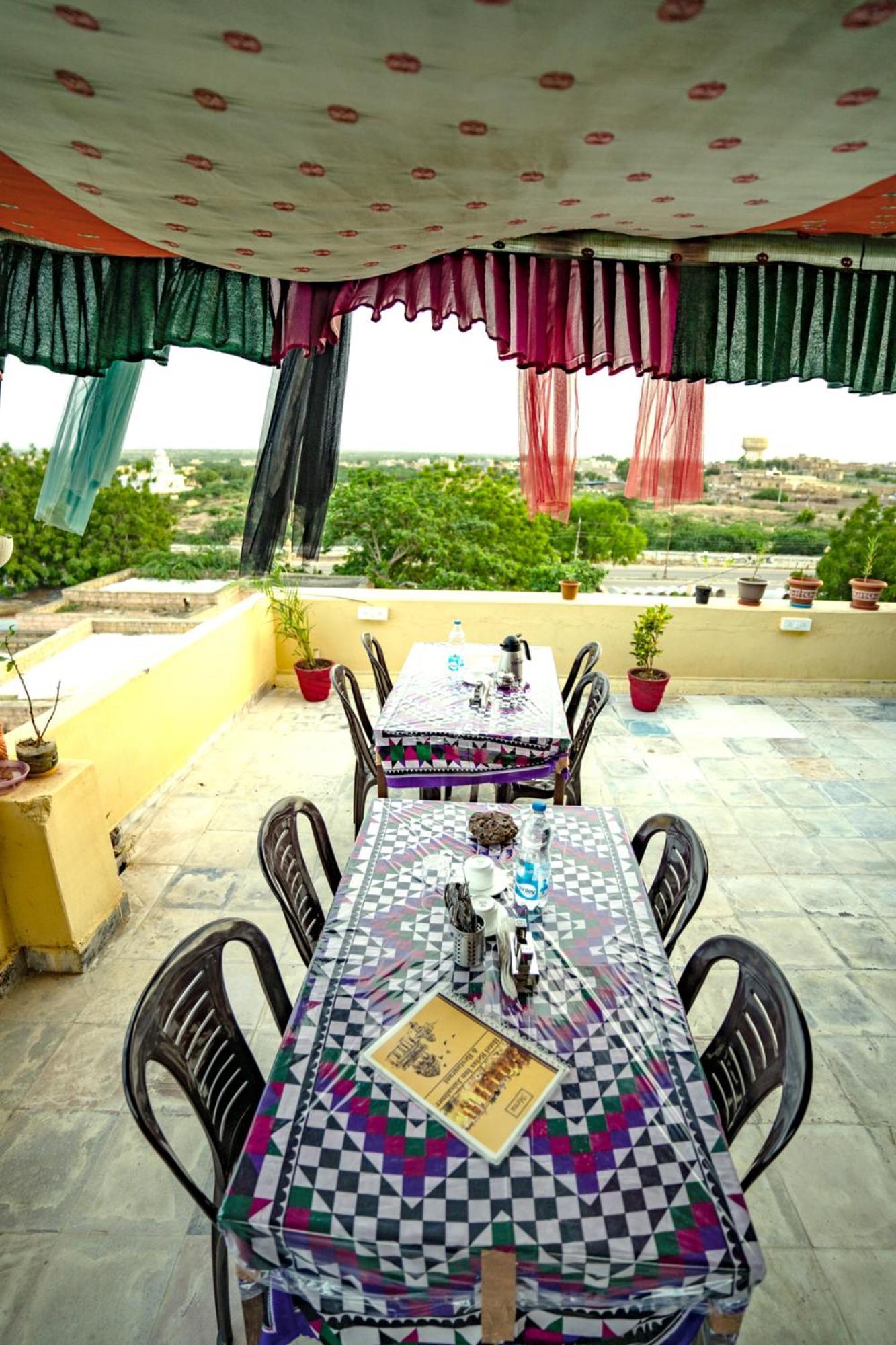 Hotel Relax Inn Jaisalmer Ngoại thất bức ảnh